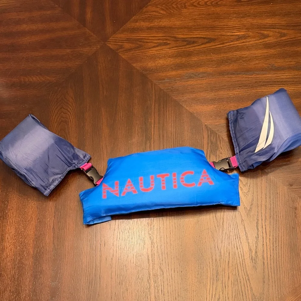 Nautica Kids Swim Vest Floaties 33-55 lbs Blue Puddle Jumper